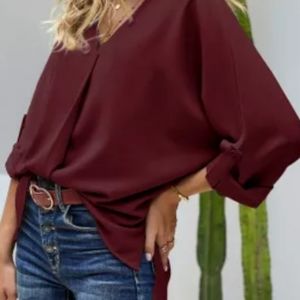 Wine VNeck 3/4 sleeve High-low hem shirt